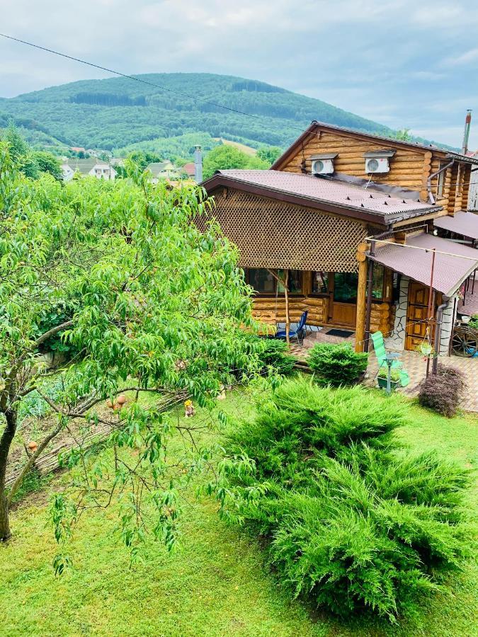 Будинок В Горах Poljana Exterior foto
